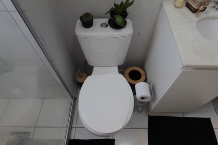 Apartamento à venda com 62m², 2 quartos e 1 vagaBanheiro Social