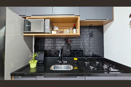 Cozinha  de apartamento para alugar com 2 quartos, 35m² em Socorro, São Paulo