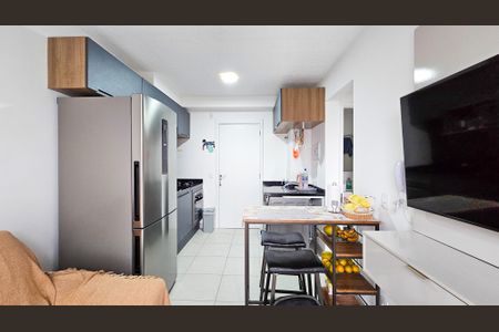 Sala de apartamento para alugar com 2 quartos, 35m² em Socorro, São Paulo