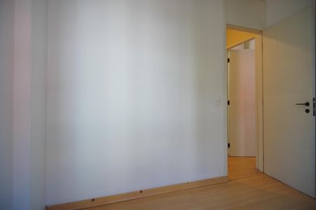 Quarto 1 de apartamento para alugar com 2 quartos, 50m² em Sarandi, Porto Alegre