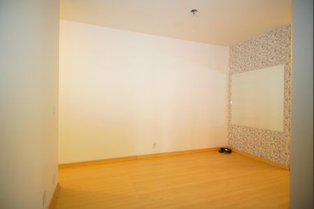 Sala de apartamento para alugar com 2 quartos, 50m² em Sarandi, Porto Alegre