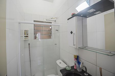 Casa à venda com 47m², 2 quartos e sem vaga Casa à venda com 47m², 2 quartos e sem vagaBanheiro