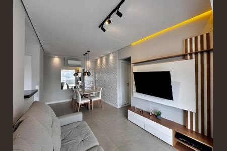 Apartamento para alugar com 74m², 2 quartos e 1 vaga