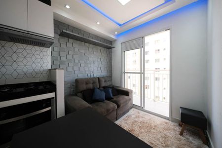 Sala/Cozinha de apartamento para alugar com 1 quarto, 29m² em Vila Penteado, São Paulo