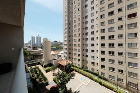 Sala/Cozinha de apartamento para alugar com 1 quarto, 29m² em Vila Penteado, São Paulo