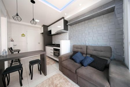 Sala/Cozinha de apartamento para alugar com 1 quarto, 29m² em Vila Penteado, São Paulo