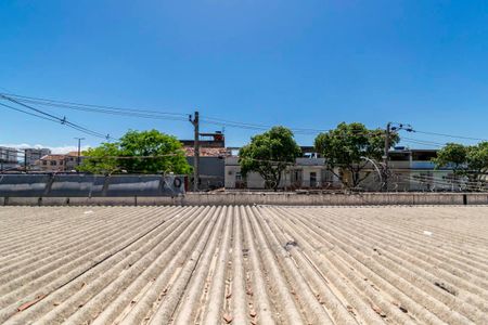 Vista da Kitnet de casa à venda com 1 quarto, 200m² em Irajá, Rio de Janeiro