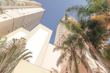 Apartamento à venda com 83m², 3 quartos e 2 vagas Apartamento à venda com 83m², 3 quartos e 2 vagasFachada