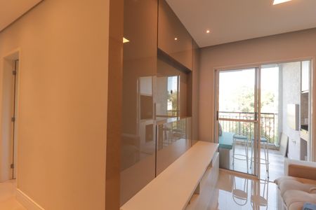 Apartamento à venda com 83m², 3 quartos e 2 vagas Apartamento à venda com 83m², 3 quartos e 2 vagasSala