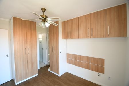 Quarto 1 - Suíte de casa de condomínio à venda com 3 quartos, 78m² em Fazenda Santa Cândida, Campinas