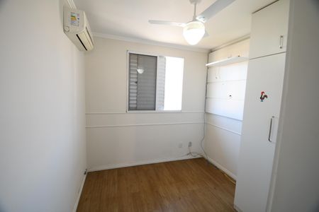 Casa de condomínio à venda com 78m², 3 quartos e 2 vagasQuarto 3