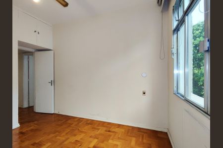 Apartamento para alugar com 140m², 3 quartos e 1 vagaQuarto 2