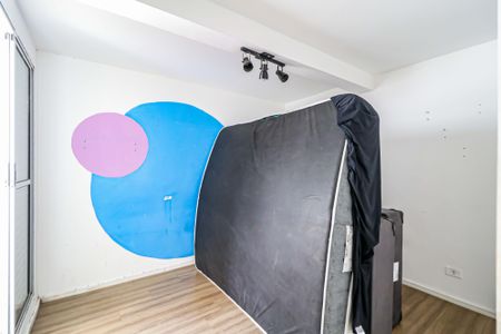 Casa à venda com 4 quartos, 163m² em Jardim Santos Dumont, São Paulo