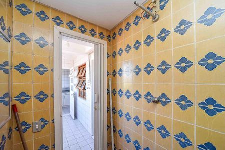 Apartamento à venda com 112m², 3 quartos e 1 vaga Apartamento à venda com 112m², 3 quartos e 1 vagaBanheiro de Serviço