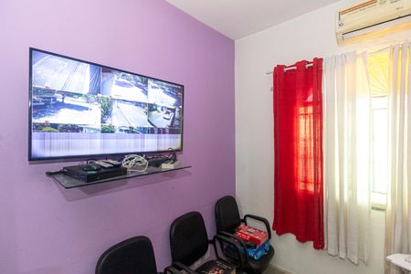 Casa para alugar com 435m², 4 quartos e 5 vagas Casa para alugar com 435m², 4 quartos e 5 vagasEscritório