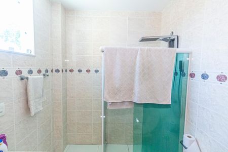 Casa para alugar com 435m², 4 quartos e 5 vagas Casa para alugar com 435m², 4 quartos e 5 vagasBanheiro da Suíte 2