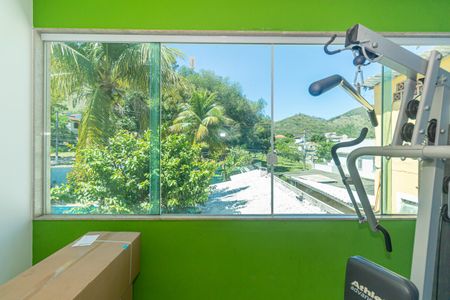 Casa para alugar com 435m², 4 quartos e 5 vagas Casa para alugar com 435m², 4 quartos e 5 vagasAcademia