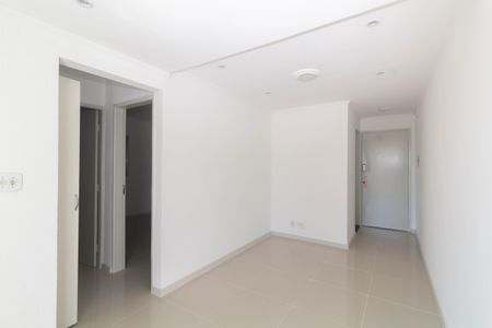 Sala de apartamento para alugar com 2 quartos, 48m² em Itaquera, São Paulo