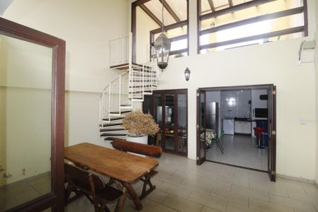 Sala de Jantar de casa à venda com 3 quartos, 200m² em São João, Porto Alegre