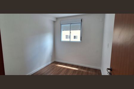 Quarto 2 de apartamento para alugar com 2 quartos, 35m² em Vila Palmares, São Caetano do Sul