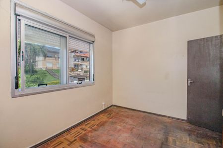 Quarto 2 de casa à venda com 2 quartos, 300m² em Jardim Sabará, Porto Alegre