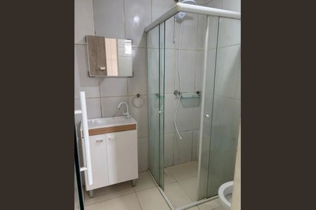 Banheiro Social de kitnet/studio para alugar com 1 quarto, 30m² em Pantanal, Florianópolis