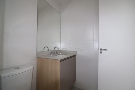 Apartamento para alugar com 62m², 2 quartos e 2 vagasBanheiro da Suíte