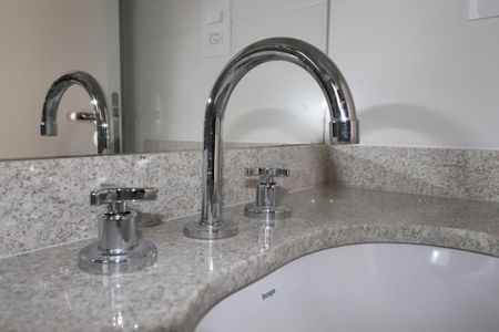 Apartamento para alugar com 62m², 2 quartos e 2 vagasBanheiro