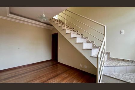 sala  de apartamento para alugar com 2 quartos, 126m² em Castelo, Belo Horizonte