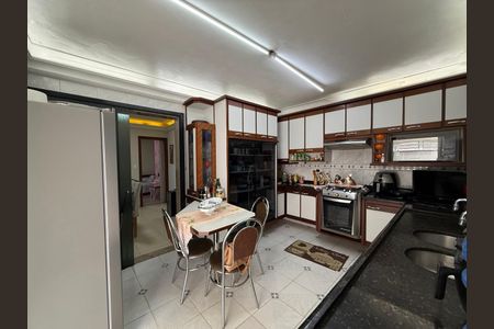 Casa para alugar com 2 quartos, 89m² em Jardim Guassu, São Vicente