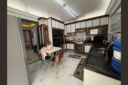 Casa para alugar com 2 quartos, 89m² em Jardim Guassu, São Vicente