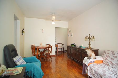 Sala de apartamento para alugar com 2 quartos, 68m² em Bom Jesus, Porto Alegre