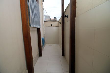 Casa à venda com 99m², 2 quartos e 1 vagaÁrea de Serviço