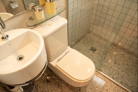 Apartamento à venda com 65m², 2 quartos e 1 vagaBanheiro 