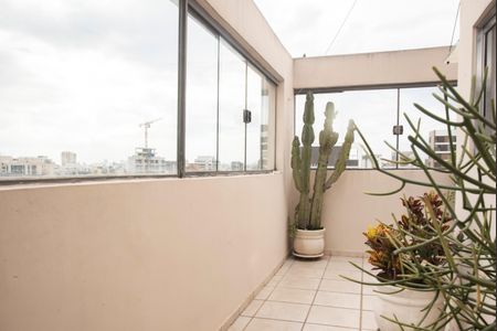 Apartamento à venda com 65m², 2 quartos e 1 vagaTerraço