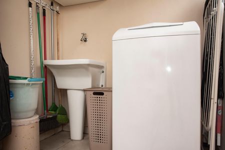 Apartamento à venda com 65m², 2 quartos e 1 vagaÁrea de Serviço