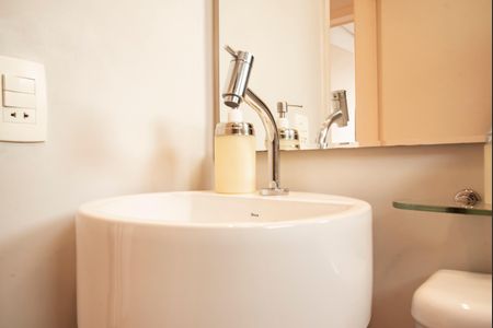 Apartamento à venda com 65m², 2 quartos e 1 vagaBanheiro 