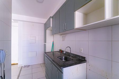 Apartamento à venda com 53m², 2 quartos e 1 vaga Apartamento à venda com 53m², 2 quartos e 1 vagaCozinha