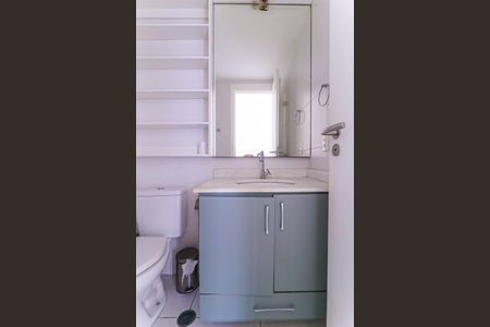 Apartamento à venda com 53m², 2 quartos e 1 vaga Apartamento à venda com 53m², 2 quartos e 1 vagaBanheiro