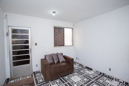 Sala de apartamento à venda com 2 quartos, 45m² em Califórnia, Belo Horizonte