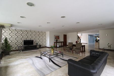 Apartamento à venda com 37m², 1 quarto e 1 vagaHall Social