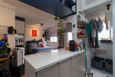 Apartamento à venda com 32m², 1 quarto e sem vagaCozinha e Área de Serviço