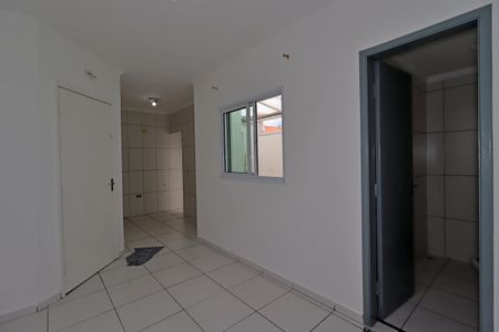 Sala de apartamento à venda com 2 quartos, 42m² em Vila Curuçá, Santo André