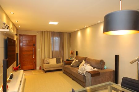 Casa à venda com 97m², 3 quartos e 2 vagasSala