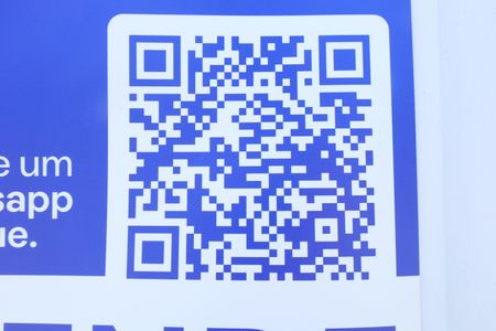 Casa à venda com 97m², 3 quartos e 2 vagasPlaca instalada no portão do imóvel - Código da placa: ZNHJ-1308