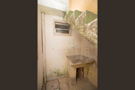 Casa à venda com 148m², 5 quartos e 1 vaga Casa à venda com 148m², 5 quartos e 1 vaga Casa 2 - Área de serviço