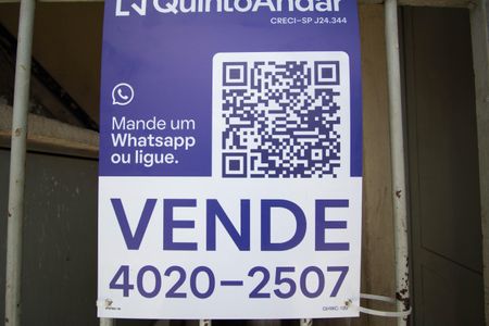 Casa à venda com 148m², 5 quartos e 1 vaga Casa à venda com 148m², 5 quartos e 1 vagaFachada - placa instalada