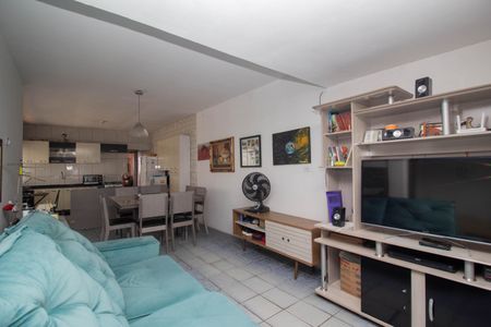 Casa à venda com 148m², 5 quartos e 1 vaga Casa à venda com 148m², 5 quartos e 1 vagaCasa 4 - Sala