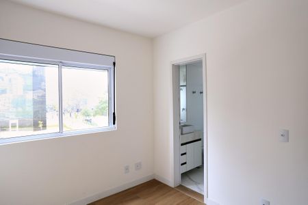 Suíte de apartamento para alugar com 2 quartos, 55m² em Santa Efigênia, Belo Horizonte
