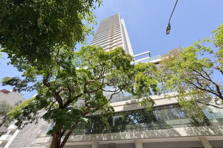 Apartamento para alugar com 71m², 1 quarto e 1 vagaFachada